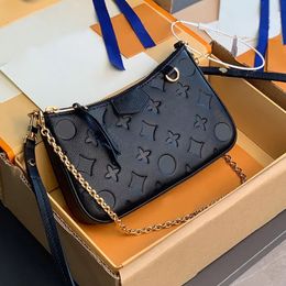 Strapmessenger çanta omuz çantası tasarımcı çanta cüzdanı kadın zincir çantası m81862