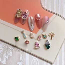Nail Art Decorations 2Pcs Sparkle Zircon Charms Sexy Lips Drop Shaped Crystal s Luxury Accessories For Manicure 230927