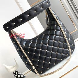 Rivet Shoulder Bag Chain Handbags Purse Sheepskin Leather Inside Fashion Letters Zipper Closure Women Crossbody Bags Newest Underarm Package