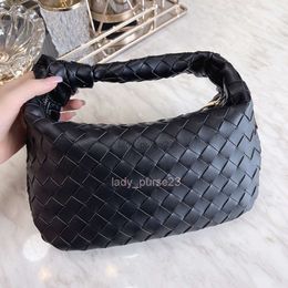 Niche Woven Hand Designer Jodie Bag Leather Bags Classic Knotted Handbag Lady Carrying Cloud Fashion Purse Women's Red Jodies Botteega 26cm 75op