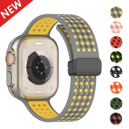 Breathable Magnetic Silicone Strap for Apple Watch Ultra2 49mm 45mm 41mm 44mm 40mm 42mm Sport Band Bracelet for iWatch9 8 7 6 5 Band