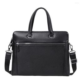 Briefcases Fashion Designer Real Leather Messenger Briefcase Men Women Business 15 Inch Laptop Bags Unisex HandBag Big Tote Bag