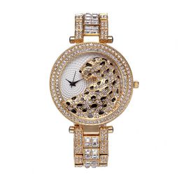 luxury designer jewelry women diamond leopard watch Gold Bracelet Wristwatches Luxury watch nice casual new female clock199r