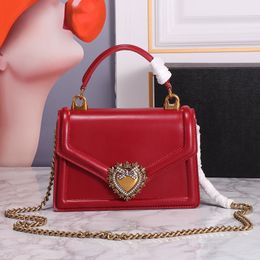 2023 Fashion Designer High quality Love Bow Chain Handbag Crossbody Bag Hidden Magnetic Snap Open Closed Shoulder Bag p16582