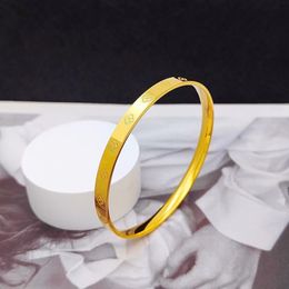 Luck Clover Circular Gold Bracelet nail bracelet Designer Bangles for Women Mans Stainless Steel Alloy Armband Pulsera Pulseras Plated Gold Jewelry Yellow Golden