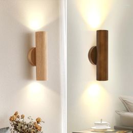 Wall Lamp Nordic Style Solide Wood For Dining Room Bedroom Foyer Chinese Up Down Double Heads Background Aisle Led Light