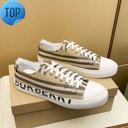 Designer Shoes Sneakers Men Women Leather Sneaker Lace Up Classic Lattice Outdoor Casual Top QualityH