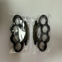 New ARIVAL Black alloy KNUCKLES DUSTER BUCKLE Male and Female Self-defense Four Finger Punches307p