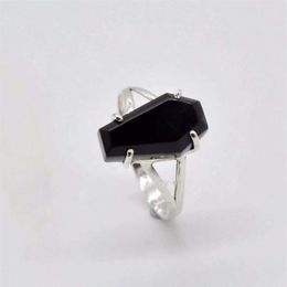 Cluster Rings Retro Black Imitation Coffin Shape Ring Vampire Halloween Punk Gothic Male And Female Hip Hop Party Jewellery Gift315G