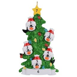 Resin Penguin Family Of 3 4 5 6 7 Personalised Christmas Ornaments With Green Tree As Holiday Home Decor Miniature Craft Supplies2731