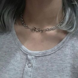 Choker Metal Chain Necklace Thorn Love Pendant Punk Style Neck Jewelry Alloy Material Perfect Gift For Men And Women