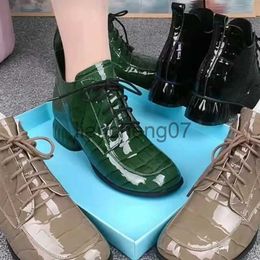 Boots 2022 New Women Boots Ankle PU Leather Fashion Boots Autumn Woman Shoes Motorcycle Boots Chelsea Ladies Casual Shoes x0928