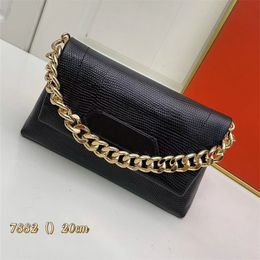 New Womens designer clutch bag Fashion Metal feel chain strap handbag 2023 Leather Cowhide High Appearance Commuter Bags