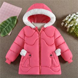 Jackets 2023 New Girls Baby Cotton Hooded Jacket Winter Keep Warm Fur Collar Little Princess Coat Zipper Outerwear Christmas Kid Clothes 230928