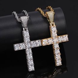ICED OUT CZ BLING CROSS PENDANT NECKLACE MENS Micro Pave Cubic Zirconia SQUARE STONES CROSS PENDANT NECKLACE338V