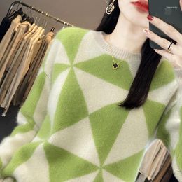 Women's Sweaters Beautiful Are In Autumn And Winter This Year Jacquard Cashmere Is Used As A Bottoming Sweater.