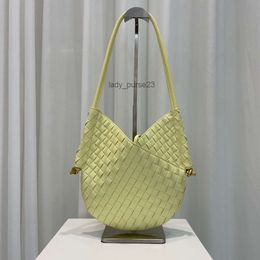 Solstice Lazy Lady Trend Tote Bvbag Totes Designer 2023 Fashion Cassette Woven Bag Small Botteega Style Bags Shoulder Handbag Women Tsjs