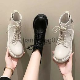 Boots 2022 Winter Ankle Boots Women Platform Leather Round Toe Side Zipper Lace-Up Ladies Non-slip Thoes Handmade Motorcycle Boots x0928