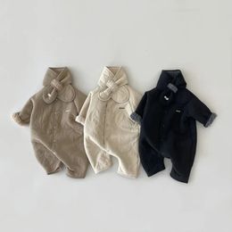 Rompers Winter Loose Romper Vintage Simple Fleece Jumpsuit Baby Girl Cardigan Thickened Comfortable Cotton Rompers 230927