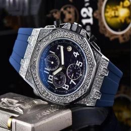 2022 Famous all dials working classic designer watch Luxury Fashion Crystal Diamond Men Watches Large dial man quartz clock stopwa230i