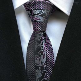 Носовые платки Италия Дизайнерский галстук Мужчины Уникальный панельный галстук Роскошные королевские синие галстуки с полосой