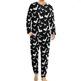 Men's Sleepwear Bat Pyjamas Spring Animal Flying Leisure Nightwear Mens 2 Pieces Custom Long Sleeves Cool Big Size Pyjama Sets