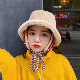 Wide Brim Hats Bucket Hats Winter Faxu Lambswool Bucket Hat for Women Ribbon Thick Warm Female Girls Bob Outdoor Sunscreen Panama Lady Ear Protection Cap 230927