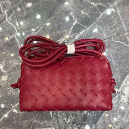 Designer Cassette Spring Botteega Bag Bvbag Bags Loop Purse Woven Small Square Cowhide Mini Messenger Plaid Pillow Mobile Phone Lady 4pzo