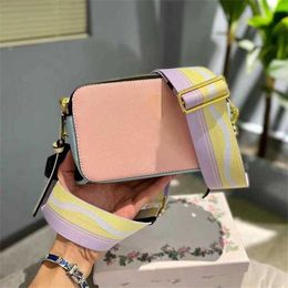 Hip mar Leather snapshot Designer Crossbody Bags Wide Shoulder Bags For Women Vintage Classic Small Camera Bag Lady Crossbody Bags Purse 230424