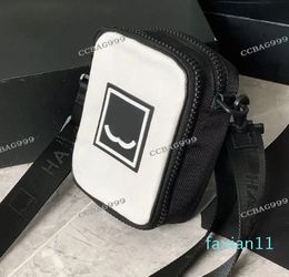 Designer Vintage Sport Zipper Bag Adjustable Nylon Strap with Letters Decoration Cross Body Camera Light Waist Pack 15cm Street Trends Purse