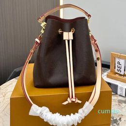 Mini Bucket Neo Bb Women Tote Bag Designer Handbag Crossbody Shoulder Coated Canvas Oxidise Leather Purse Microfiber Lining Gold Hardware Drawstring Bag