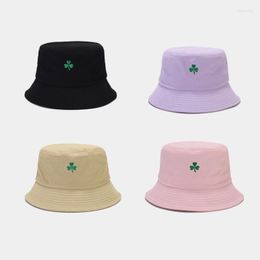 Berets Korean Style Casual Clover Embroidered Fisherman Hat Fashion Summer Versatile Sun Protection Men And Women Bucket Ou