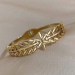 Bangle Vintage Stainless Steel Hollow Wide Bracelet For Women Fashion Gold Color Wheat Leaves Bracelets Greek Wristband Jewelry