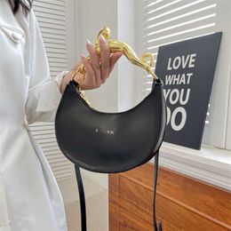 Trendy Lanvi Leopard Handle Tote Bag For Womens Designer Bag Fashion Shoulder Bags Candy Crescent Bag Leather Crossbody Bags 230815