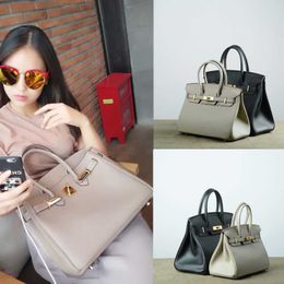 Wholesale Top Original party Home tote bags online shop new litchi pattern head layer cattle leather bag womens single shoulder Have Real Logo
