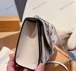 Women Shoulde Bags Subaxillary Bag Suture Leather Diagonal Crossbody Bag For Ladies Luxury Designer Handbags Sports Outdoor Travel Wallet Pouch Purse 22cm