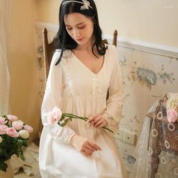 Women's Sleepwear Women White Sexy Night Dress Long Bow Lace V Neck Female Nightwear Homewear Nightgown Court Mesh