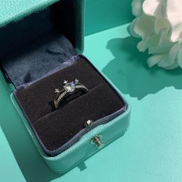 Designer Rings Luxury Women rings Diamond Design jewelry Marriage proposal Christmas Valentine Day Temperament Versatile Fashion W210l