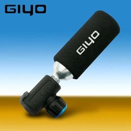 Bike Pumps GIYO CO2 Pump For Bicycle Schrader Presta Adapter Bike Pump Inflator Aluminium Tyre Tube Mini Hand Bicycle Pumps NO CO2 Cartridge 230928