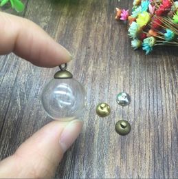 Pendant Necklaces 30sets/lot 20 5mm Glass Bubble With 8mm Beads Cap Set DIY Bottle Vial Necklace Charms Jewelry Finidngs