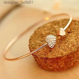 Charm Bracelets L043 New Fashion Crystal Double Heart Cuff Bracelet Bangles for Women La Jewellery Charm Open Bracelet Valentine's GiftL231214