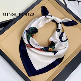 good Designer Letters Print Floral Silk Scarf Headband for Women Fashion Twill Scarve Long Handle Bag Scarves Shoulder Tote Luggage Ribbon Head Wraps