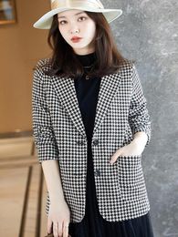 Women's Suits Autumn Elegant Black White Plaid Suit Coat Women Vintage Jacket Long Sleeve Buttons Slim Office Blazer Female Outwear 2023
