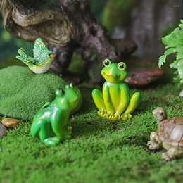 Garden Decorations 2 Pcs Frog Shaped Adornments Crafts Micro Landscape Resin Figurine Animal Decor Statue Mini Succulents Scene Decors