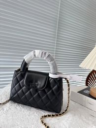10A Top Designer Women's Luxury Classic Handbag with Diamond Plaid Leather Material Retro Versatile One Shoulder Crossbody Bag