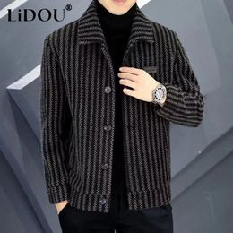 Men's Wool Blends Spring Autumn Temperament Fashion Casual Male Coat Lapel Print Stripe Loose Top Simple Cropped Buttons Jacket Men Clothes 230928