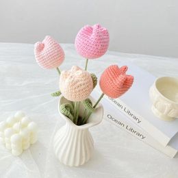 Decorative Flowers 2Pcs Gift Supplies Valentine'S Day Handmade Woven Bouquet Wedding Branch Decor Hand Knitted Crochet Flower