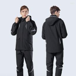 Raincoats Single Raincoat Rain Pants Set Split Fashion Reflective Mens Motorcycle Riding Waterproof Mackintosh Slicker2024