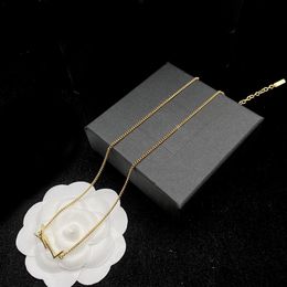 Designers Gold Necklace Letters Pendant Love Necklaces Luxurys Designer Pearl Bracelets For Women Fashion Jewelry with box 2211047347q