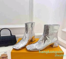 Latest Brand Shoes V-shaped Thick Heel Short Boots Classic Versatile Casual Shoes Fashion Boots